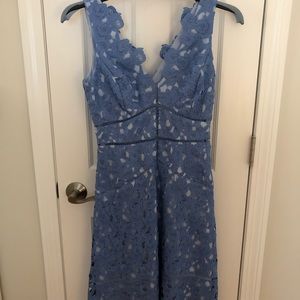 Blue floral vineyard vines dress